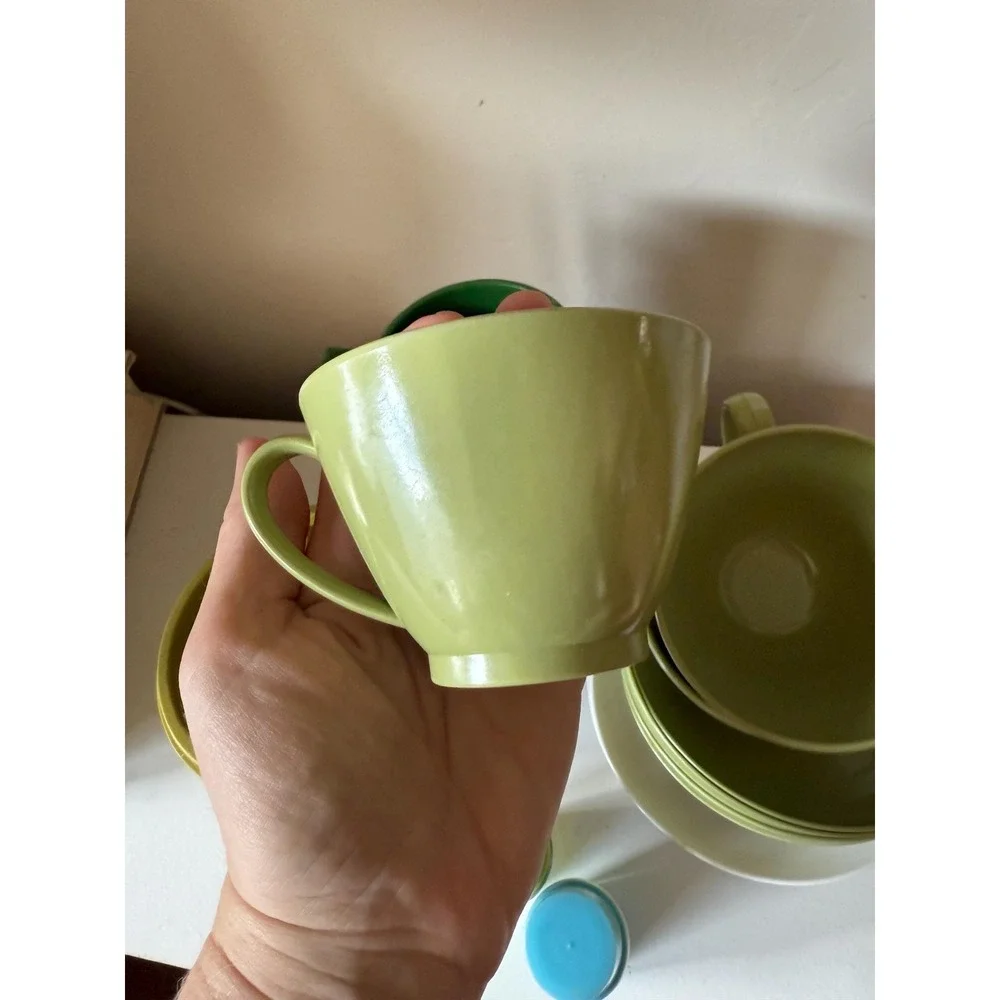 Lot of Vintage Plastic Kitchen Items Cups, Saucers, Tupperware, Salt and Pepper